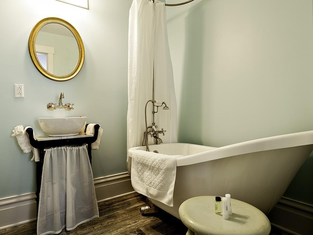 Berlin Center Bella Fattoria Bed And Breakfast מראה חיצוני תמונה